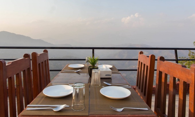 Tansen Hotel | Welcoming Hotel The Ranimahal: Family-Friendly Dining & More
