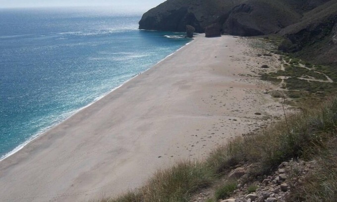 Carboneras Hotel | Relaxing Retreat at Hotel Tio Felipe with Spa & Family Amenities