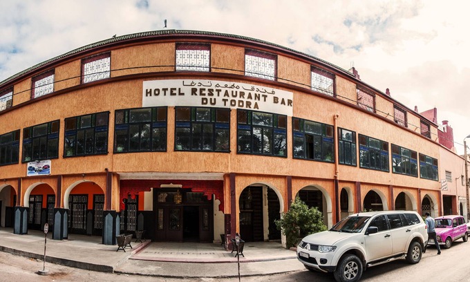 Tinghir Hotel | Discover Hotel Todra Centre: Family-Friendly with Spa & Dining