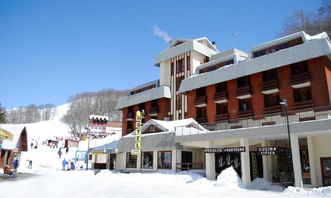 Terminillo Hotel | Pet-Friendly Hotel Togo Palace Terminillo with Breakfast