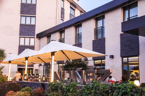 Lugo Hotel | Discover Comfort at Hotel Torre de Núñez - 4-Star Retreat