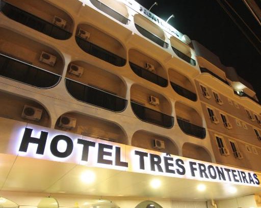 Foz do Iguacu City Centre Hotel | Relax at Hotel Três Fronteiras with Pool & Family Amenities