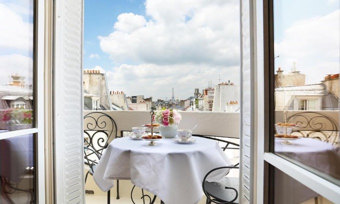 Odeon Hotel | Experience Hotel Trianon Rive Gauche: Pet-Friendly Comfort
