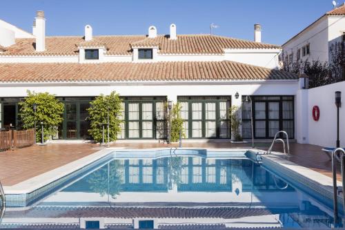 Olvera Hotel | Discover Hotel Tugasa Sierra y Cal: Oceanfront Relaxation