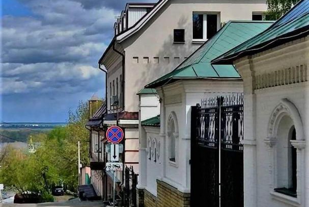 Nizhniy Novgorod City Centre House | Discover Hotel U Domika Petra: Guest Rated 8/10 Comfort
