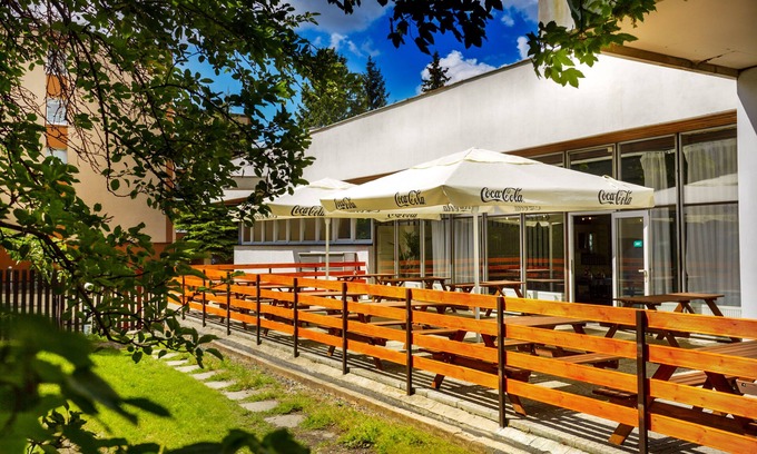 Strasnice Hotel | Find Comfort at Hotel Uno Prague - 4-Star Family Stay