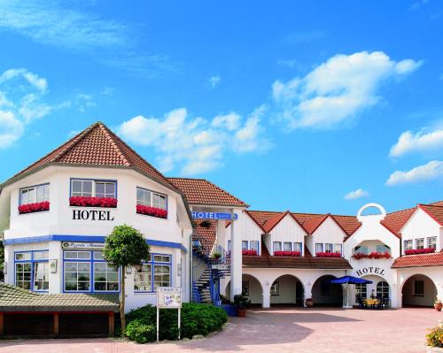 Dangast Hotel | Pet-Friendly Haven with Ocean View at Hotel Up'n Diek