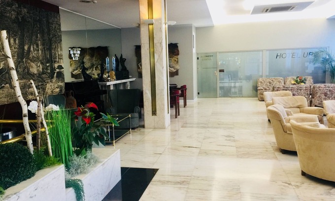 Sabadell Hotel | Discover Comfort at Hotel Urpi: Pool, Spa & Family-Friendly