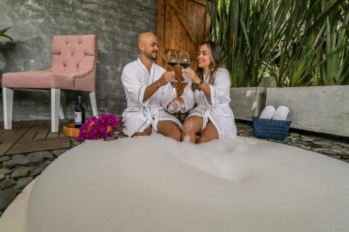 Santa Rosa de Cabal Hotel | Hotel Vísperas: Pet-Friendly Getaway with Spa & Hot Tub