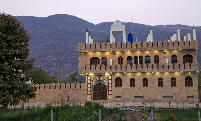 Pushkar Hotel | Budget-Friendly Hotel Vamdev Fort with Pool & Breakfast
