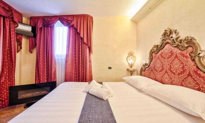 Cannaregio Hotel | Discover Hotel Vecellio: Pet-Friendly Retreat in Venice