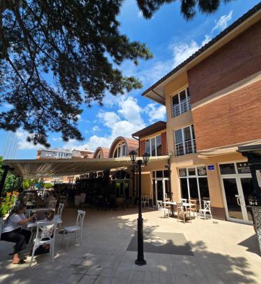 Debar Hotel | Hotel Venec