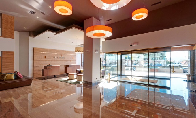 Vigo Hotel | Discover Hotel Vigo Los Galeones: A 4-Star Gem