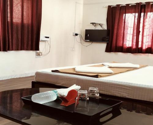 Vajreshwari Hotel | Hotel Vijay Palace Lodging Boarding
