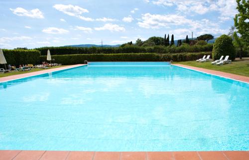 Pistoia Hotel | Experience Comfort at Hotel Villa Cappugi with Ocean Views