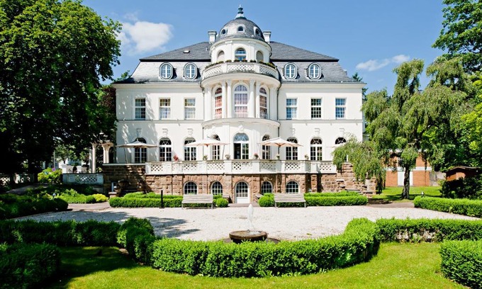 Bad Salzuflen Hotel | Discover Comfort at Hotel Villa Dürkopp with Great Amenities