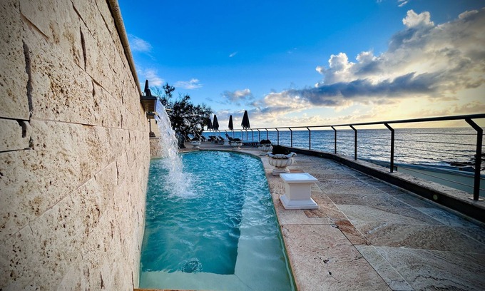 Quercianella Hotel | Discover Hotel Villa Margherita: Pool, Spa & Family-Friendly