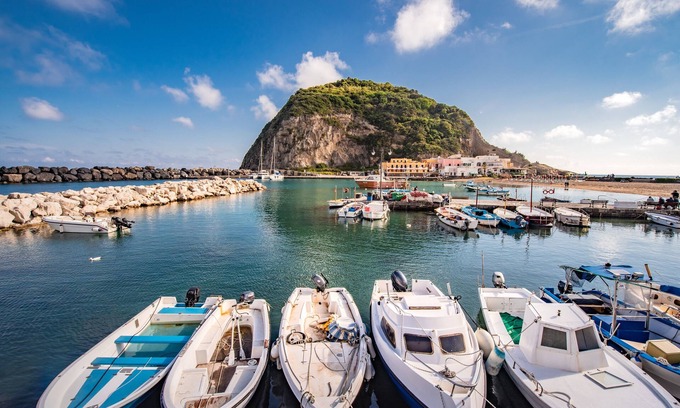 Sant'Angelo Hotel | Oceanfront Retreat at Hotel Villa Sirena with Pool & Spa