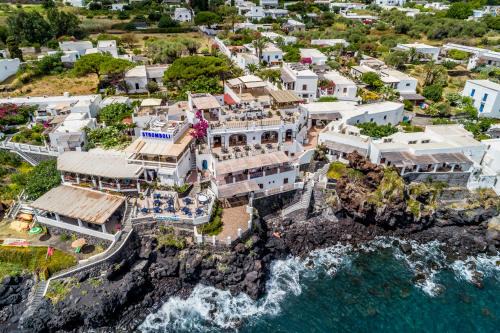 Piscita Hotel | Discover Hotel Villaggio Stromboli with Oceanfront Views