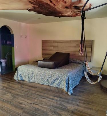 Agricola Pantitlan Hotel | Budget-Friendly Hotel & Villas 7 with Family Amenities