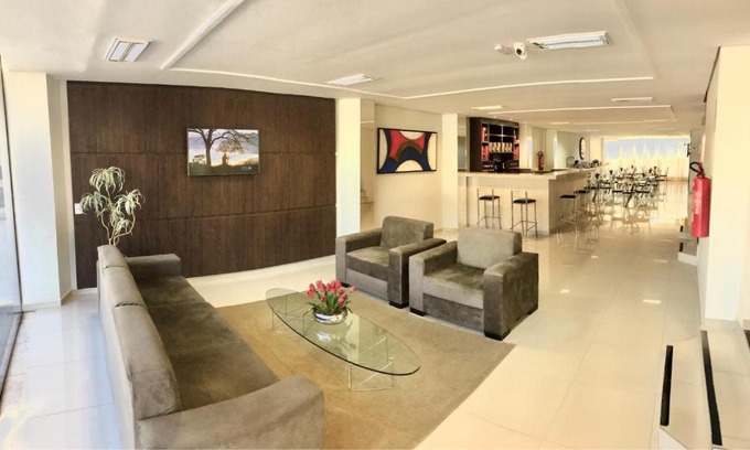 Ceilandia Hotel | Comfort at HOTEL VINTE UM: Family-Friendly with Hot Tub