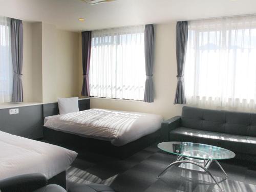 Owase Hotel | Discover Hotel Viora: Dine & Relax with Great Reviews