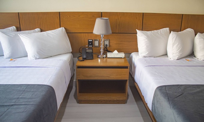 Tepic Hotel | Relax at Hotel Vista Valle: Pool, Spa & Family Amenities