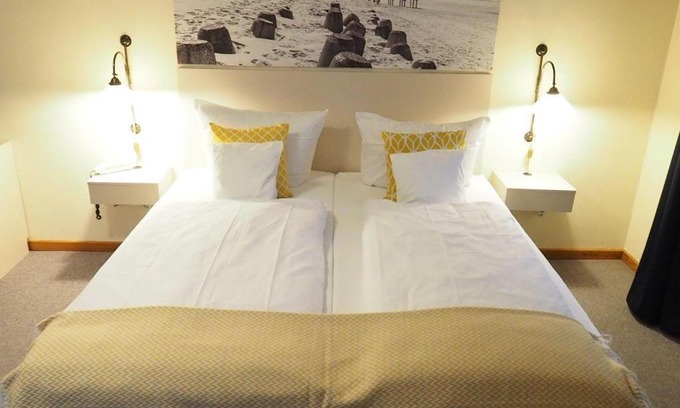 Westerland House | Family-Friendly Stay at Haus-Sonnengruss-Duhnen, 4-Star Retreat
