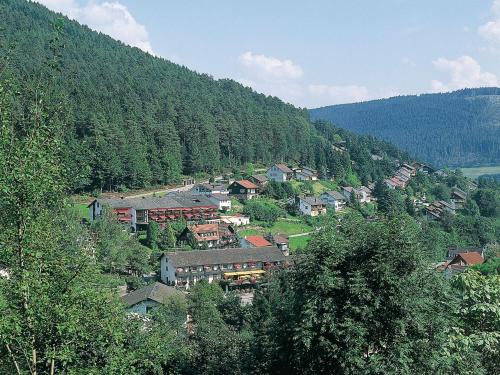 Tonbach Hotel | Hotel Waldlust: Oceanfront Escape with Spa and Pools