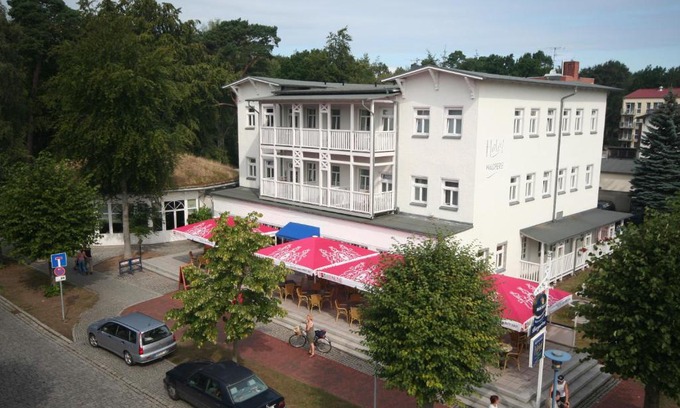 Seeheilbad Graal-Muritz Hotel | Discover Comfort at Hotel Waldperle with Family-Friendly Amenities