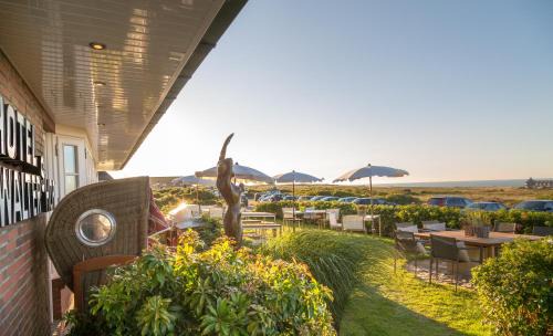 Kampen Hotel | Oceanfront Retreat at Hotel Walter´s Hof - Pet Friendly Stay