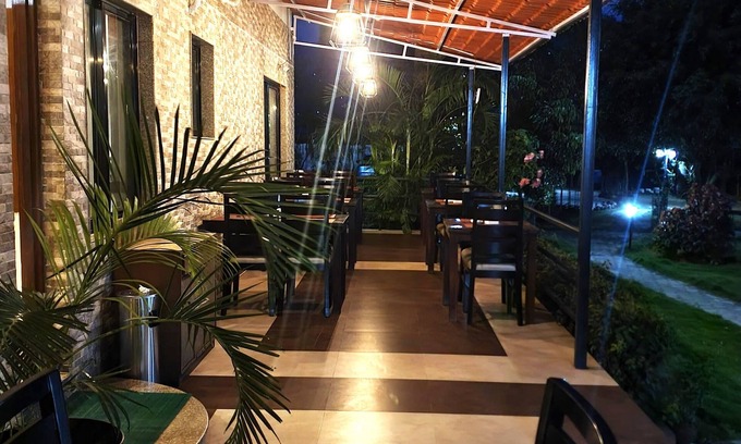 Nuwakot Hotel | Discover Siddhartha Hotel Water Tower: Family-Friendly Retreat