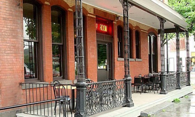 Honesdale Hotel | Welcoming Hotel Wayne: Family-Friendly with Great Amenities