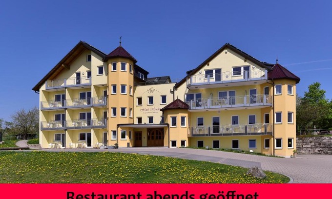 Vehlberg Hotel | Guest Approved Hotel Wender: Family-Friendly Dining & Fun