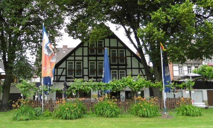Bodenwerder Hotel | Pet-Friendly Hotel Weserstuben with Restaurant & Breakfast