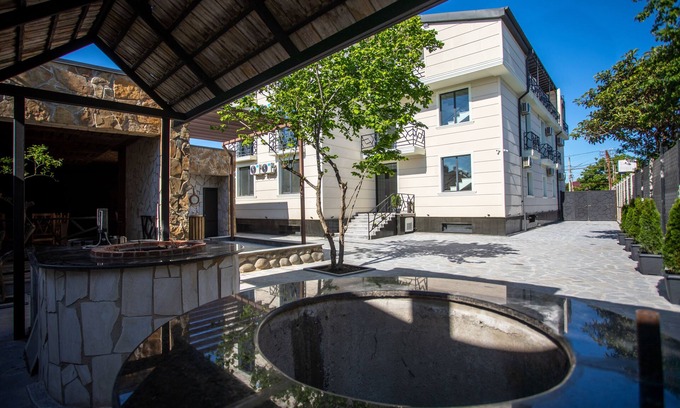 Kutaisi Hotel | Budget-Friendly Hotel West Way with Family Amenities