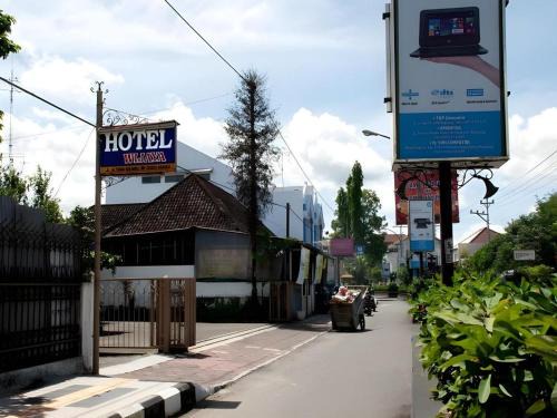 Magelang Hotel | Discover Hotel Wijaya Magelang: Pet-Friendly Retreat