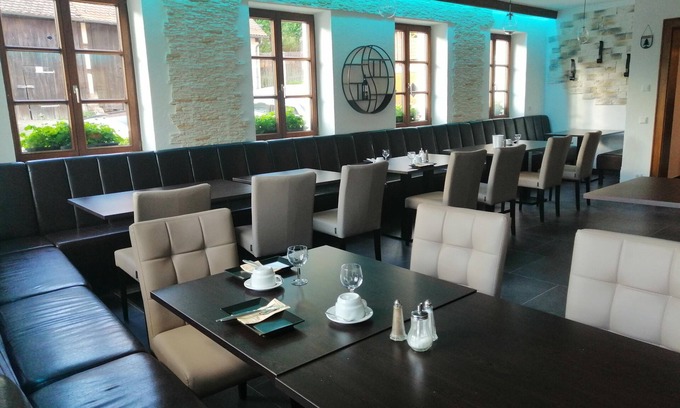 Feuchtwangen Hotel | Charming Stay at Hotel Wilder Mann with Spa & Family Dining
