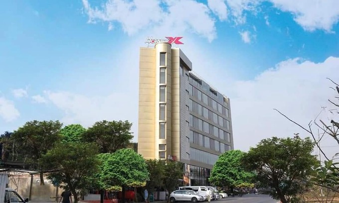 Nalkura Hotel | Eco-Friendly Retreat at Hotel X Rajendrapur Gazipur