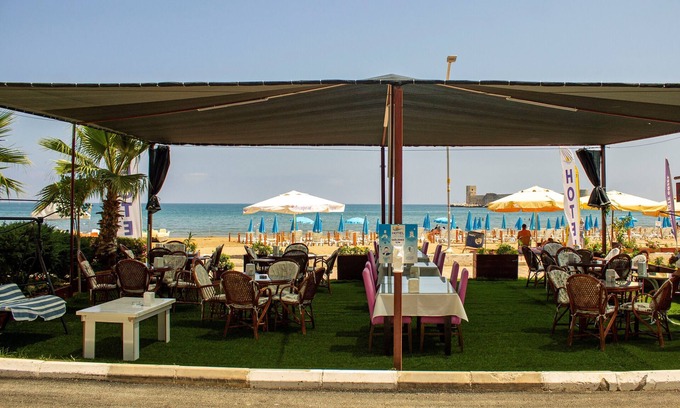 Kizkalesi Hotel | Discover Comfort at Hotel Yaka Inn with Oceanfront Views