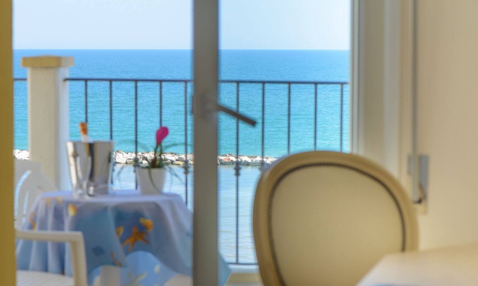 Viserbella Hotel | Hotel Zeus: Ocean View, Spa & Perfect 10 Rating Await