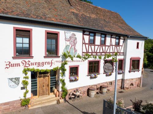 Neuleiningen Hotel | Discover Hotel Zum Burggraf: Oceanfront Escape with Breakfast