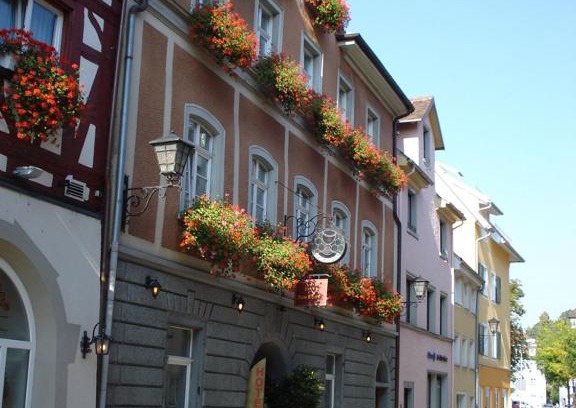 Ueberlingen Hotel | Oceanfront Retreat at Hotel Zum Römer: Guest Rated 8/10