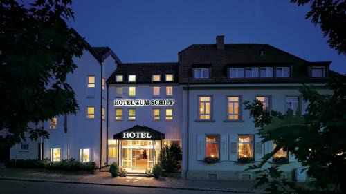 Sankt Georgen Hotel | Pet-Friendly Oceanfront Retreat at Hotel Zum Schiff