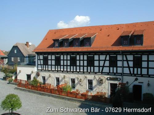 Hermsdorf Hotel | Family-Friendly Retreat at Hotel Zum Schwarzen Bär