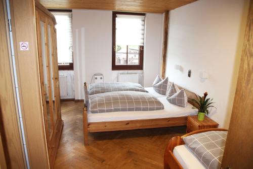 Mainz-Bingen Hotel | Pet-Friendly Retreat at Hotel Zur Krone with Spa Access