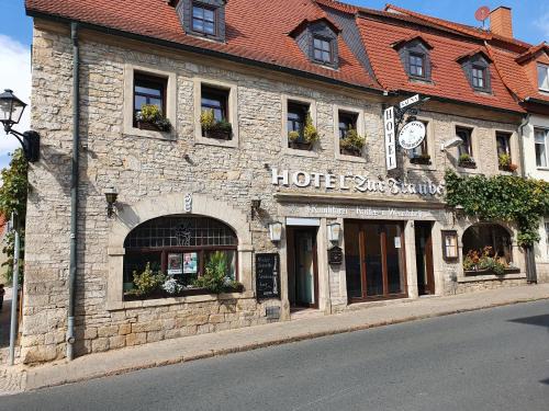 Freyburg Hotel | Pet-Friendly Retreat at Hotel Zur Traube with Breakfast Included