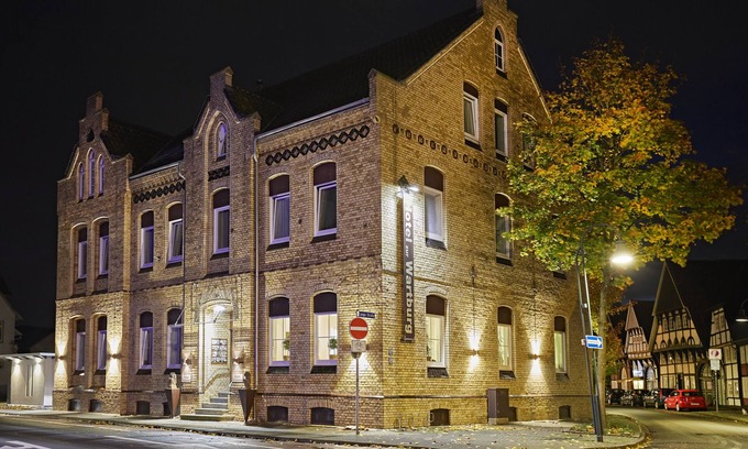 Wiedenbruck Bed & Breakfast | Discover Comfort at Hotel Zur Wartburg - Family-Friendly Stay