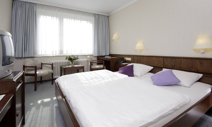 Stapelfeld Hotel | Hotel Zur Windmühle