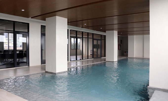 Pembo Hotel | Discover Hotel101 - Fort: Pool, Breakfast & Family-Friendly